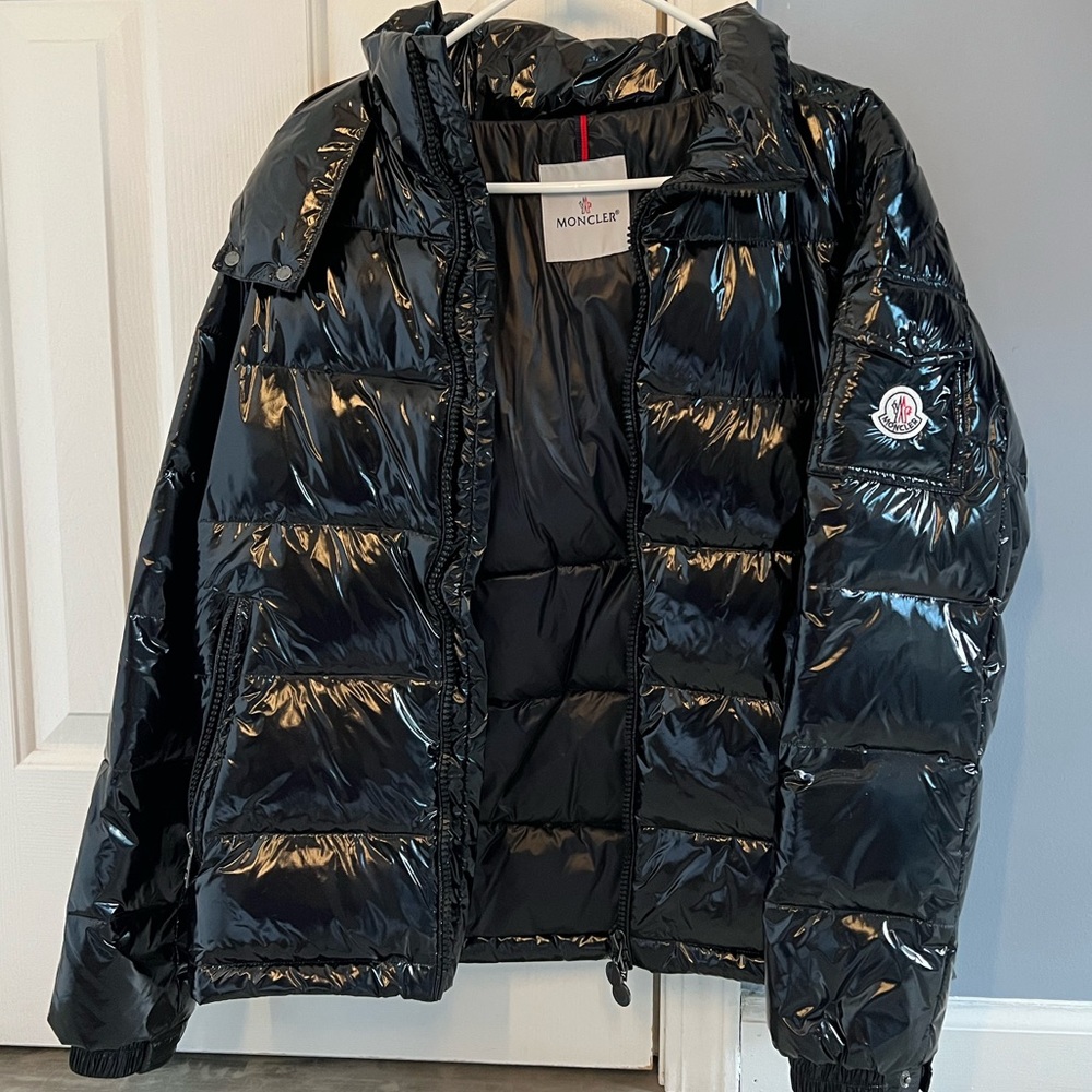 Moncler Puffer Jacket Hood Black Shiny Glossy Women’s